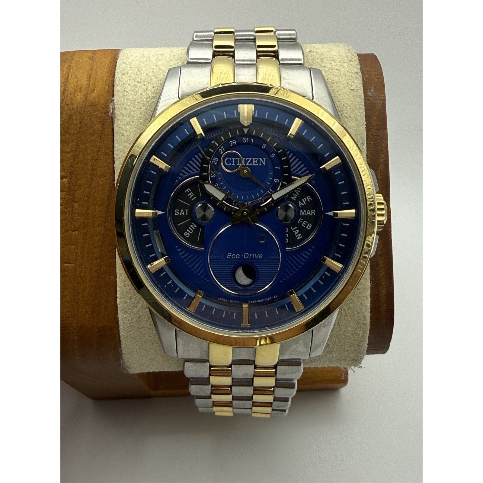 Citizen Men's Two Tone Eco-Drive Watch Blue Moonphase Calendar BU0054-52L Solar