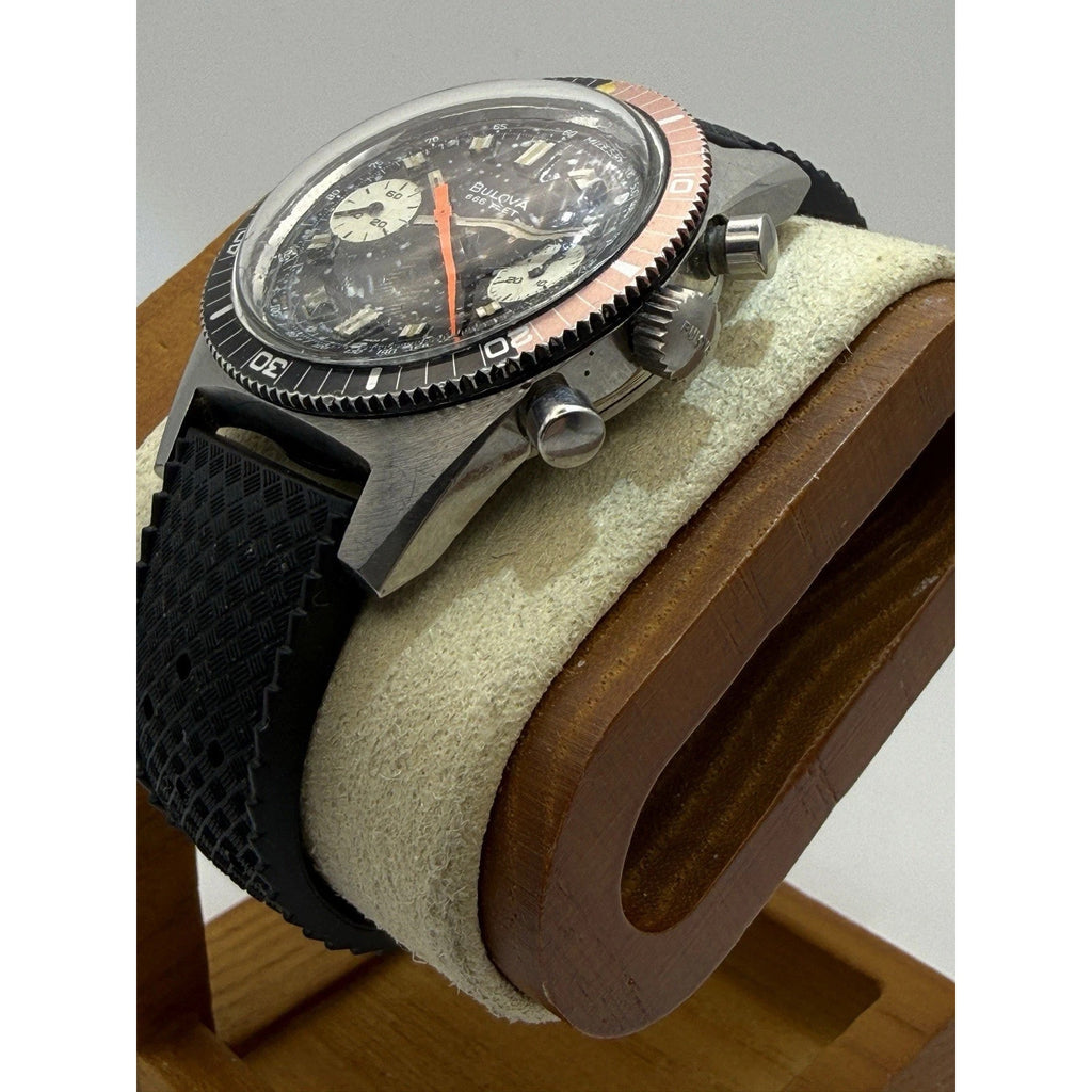 Vintage 1972 Bulova Deep Sea Chronograph B 666 Devil Diver Valjoux 7733 Patina N